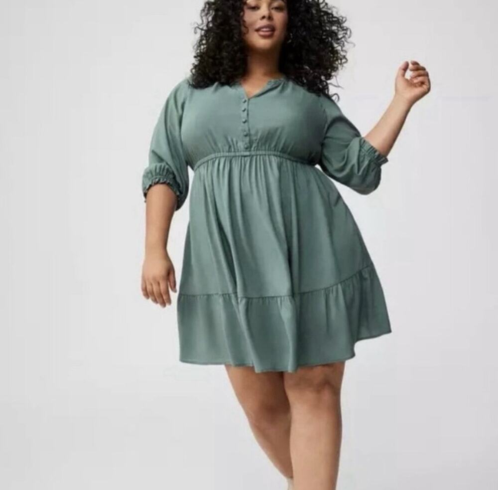 Torrid Size 3X Mini Challis Shirt Dress Dark Forest Green Flowy Ruffle Hem